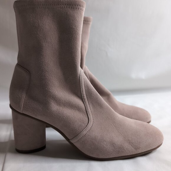 Stuart Weitzman Elegant Women's Suede Ankle Boots - Cream - Picture 2 of 7